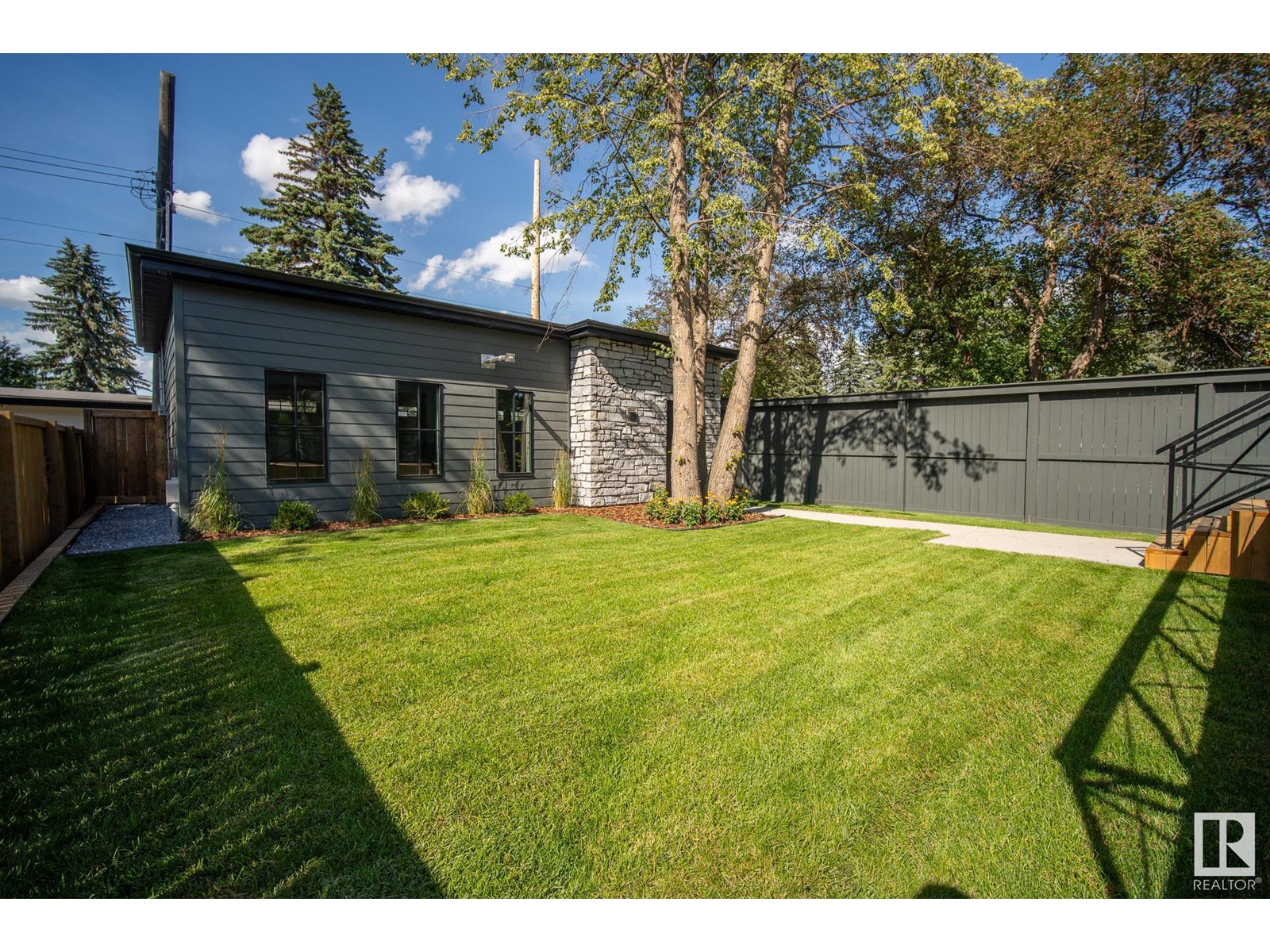 Photo 71 of 13804 85 Av Nw, Edmonton AB