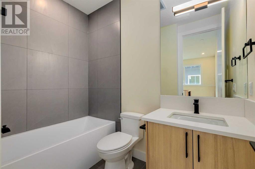 Single Family House for Sale in  Bowness Road NW Bowness Calgary 