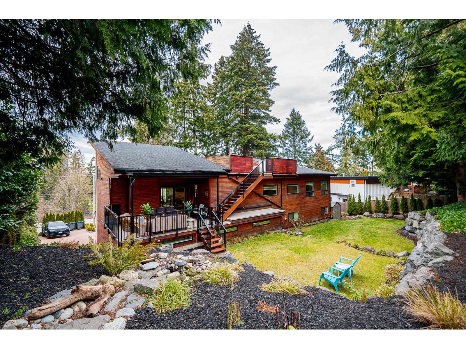 Photo 2 of 2800 Bayview Street, Surrey BC