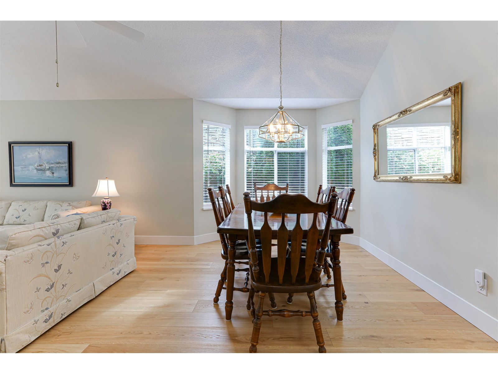 Photo 12 of 29 2672 151 Street, Surrey BC