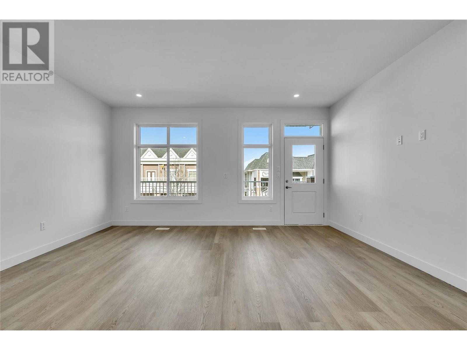 Photo 5 of 5300 Main Street Unit 118, Kelowna BC