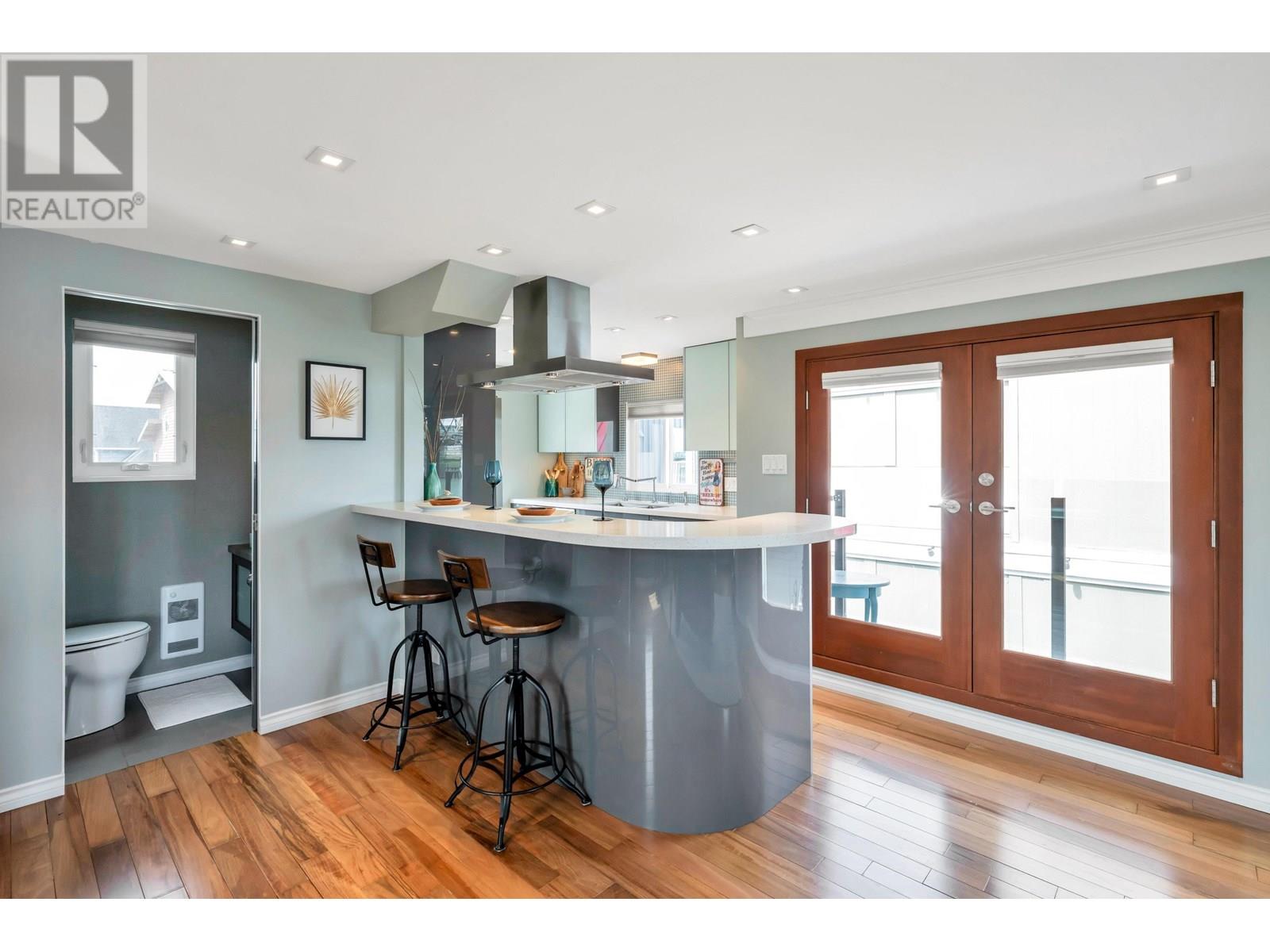 #16-3473 RIVER Road West, Delta