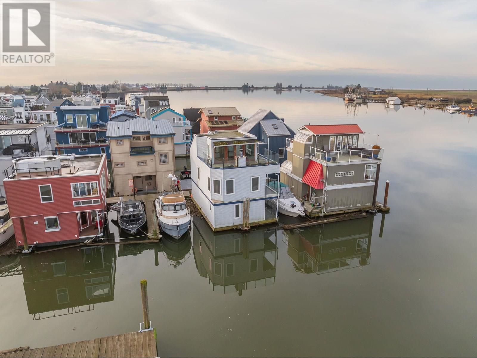 #16-3473 RIVER Road West, Delta