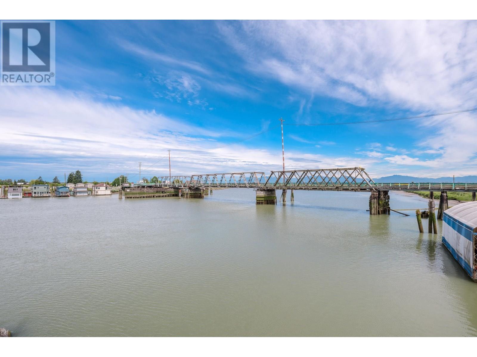 #16-3473 RIVER Road West, Delta