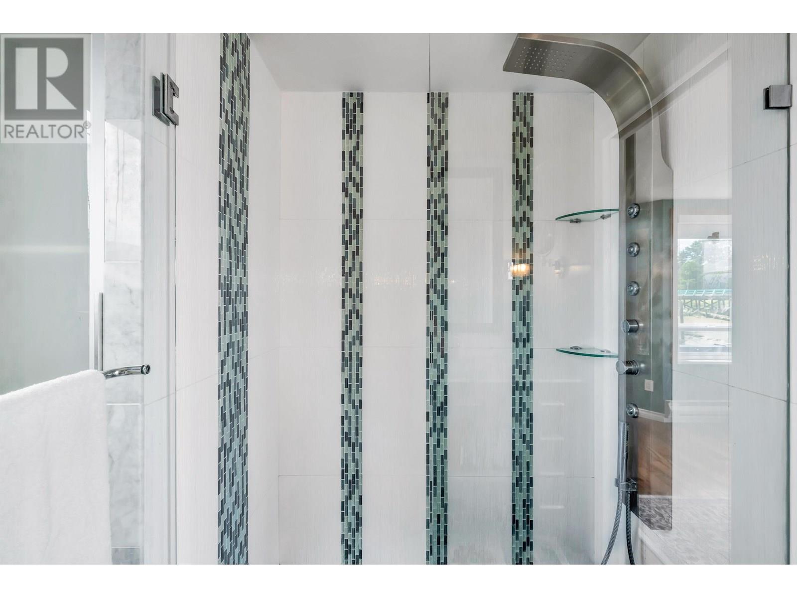 #16-3473 RIVER Road West, Delta