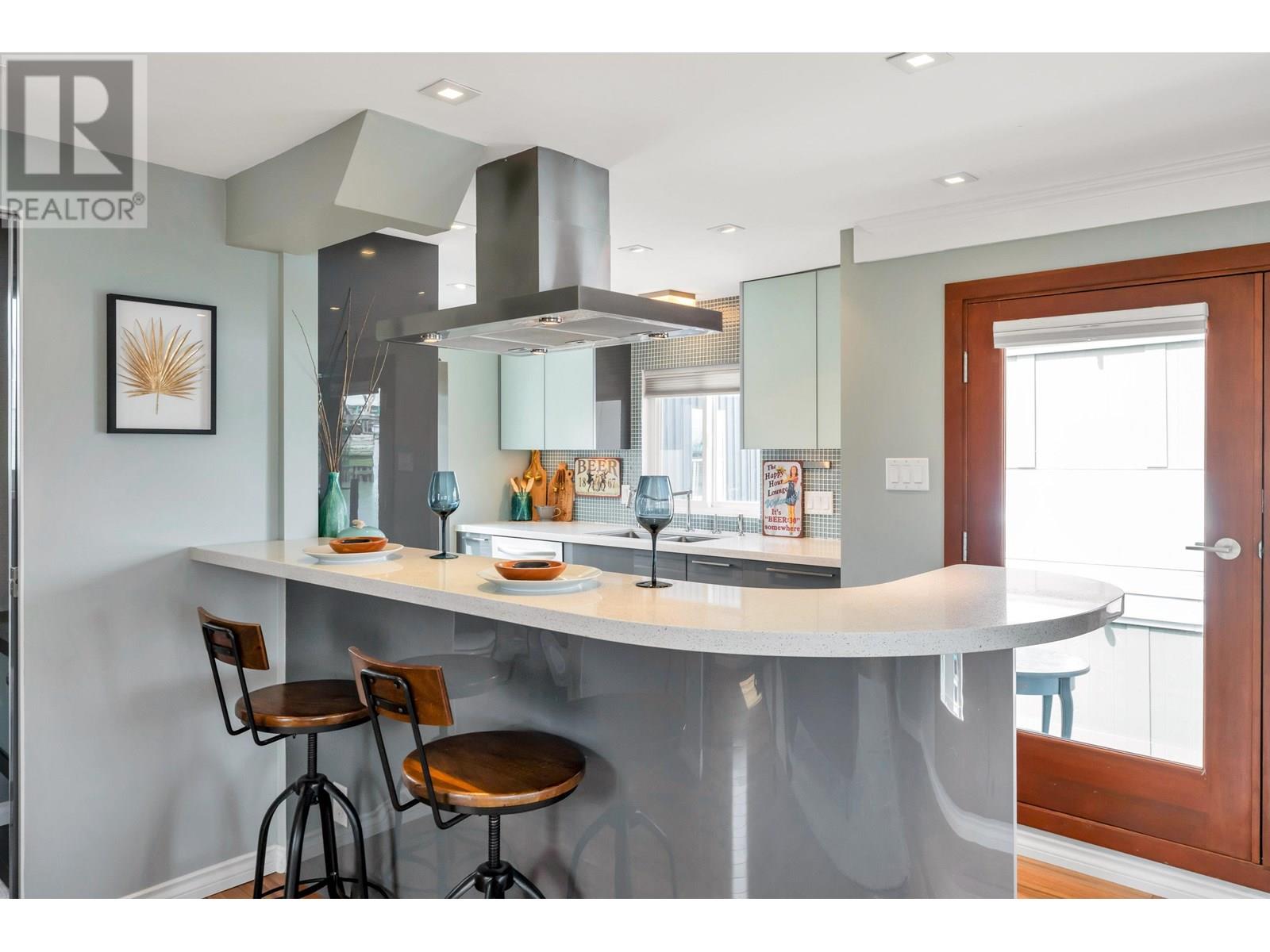 #16-3473 RIVER Road West, Delta