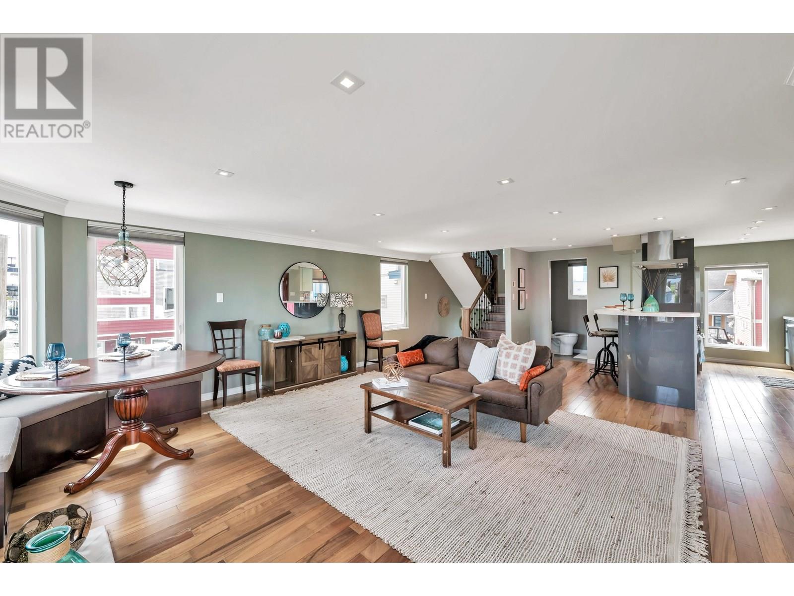#16-3473 RIVER Road West, Delta