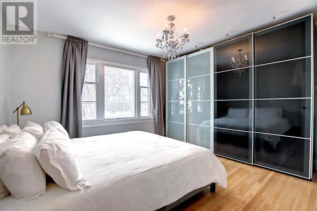 Single Family House 3 Level for Sale in   Street SW Upper Mount Royal Calgary 