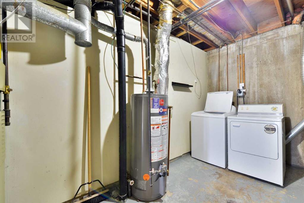Single Family House for Sale in   Bowwood Drive NW Bowness Calgary 