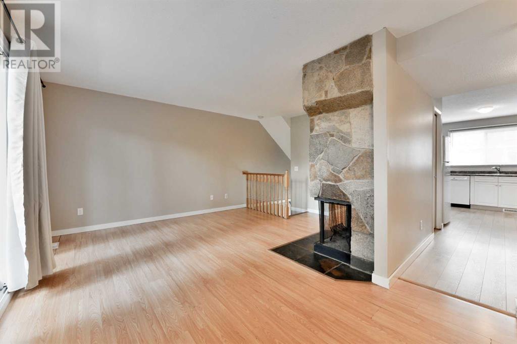 Single Family House for Sale in   Bowwood Drive NW Bowness Calgary 