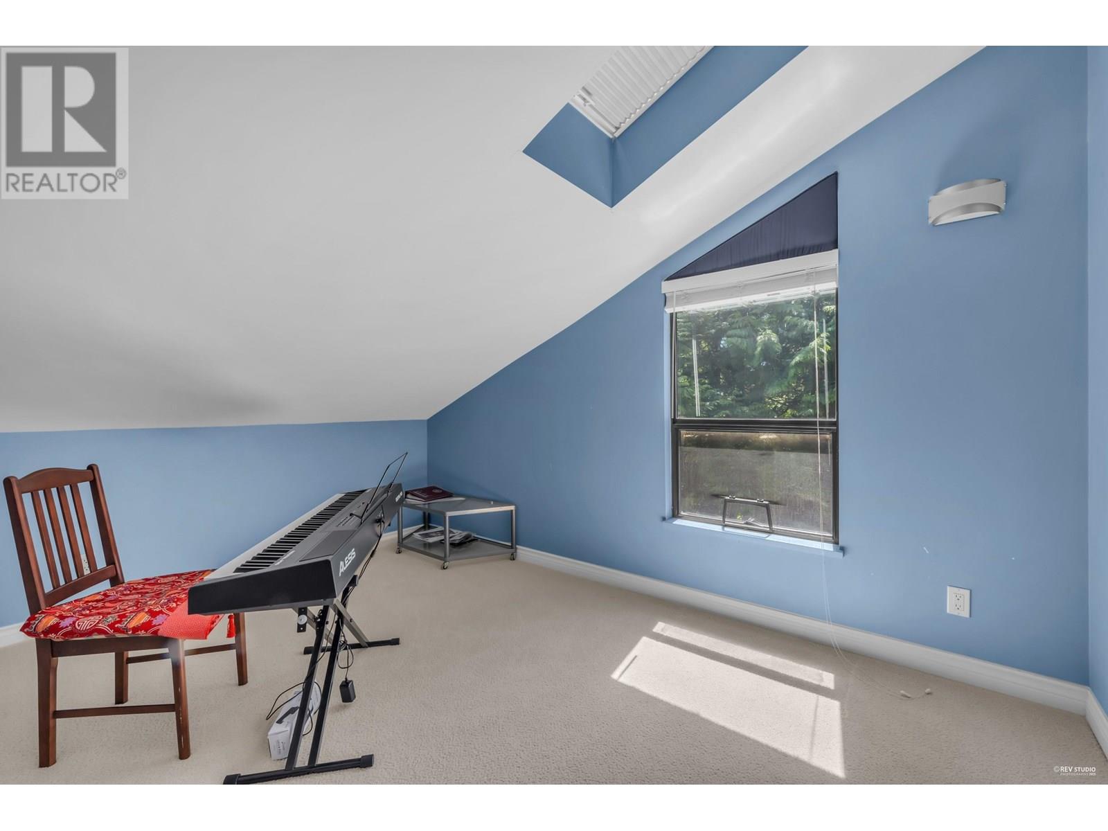 4623 CAULFEILD DRIVE, West Vancouver