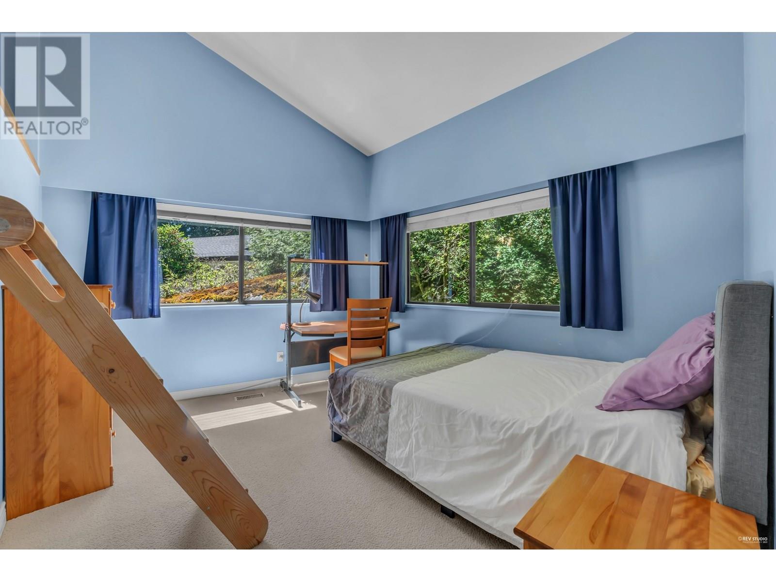 4623 CAULFEILD DRIVE, West Vancouver
