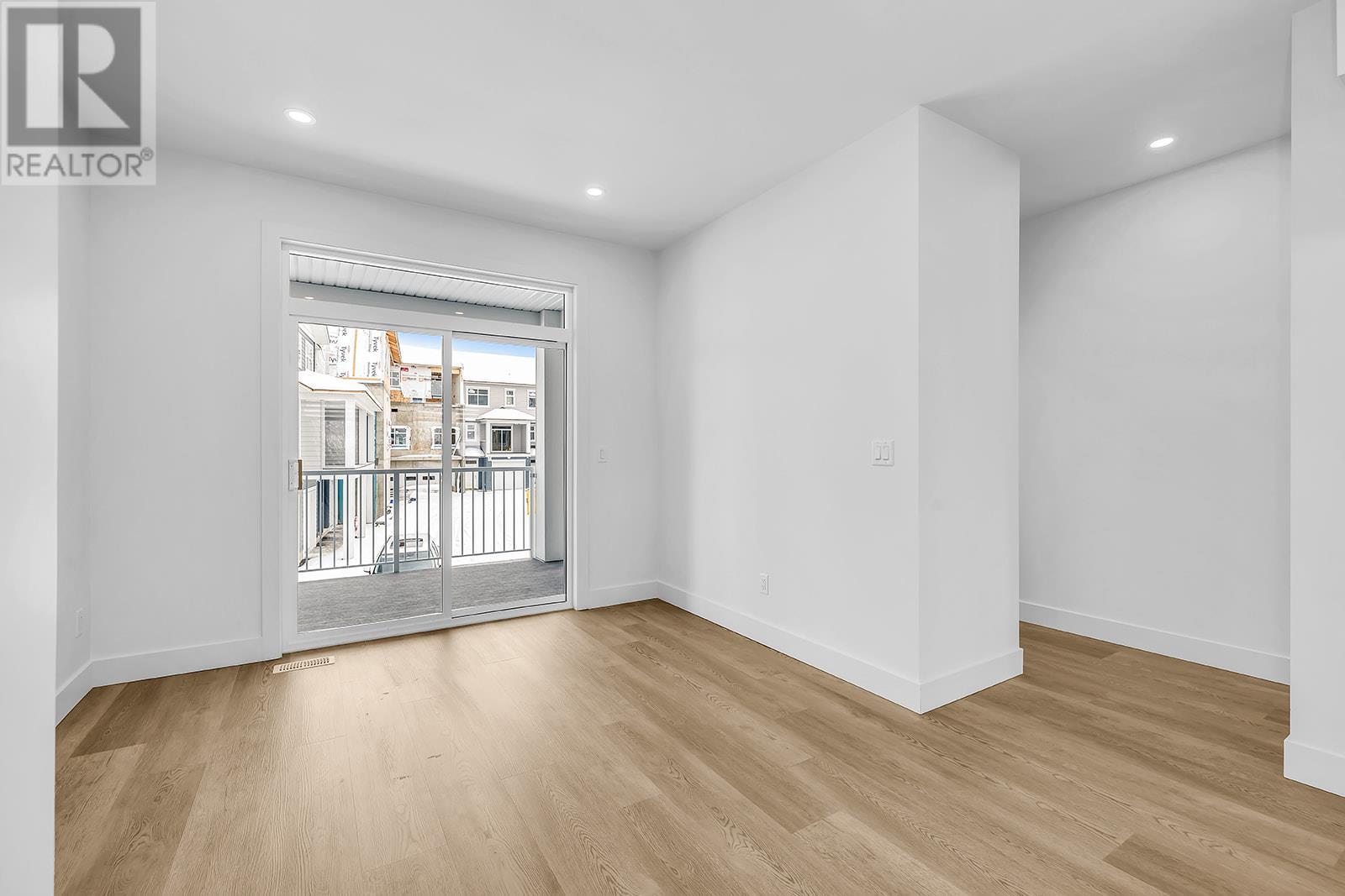 112 5300 Main Street, Kelowna
