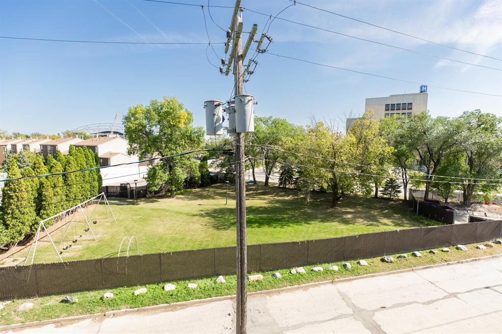 Photo 5 of 305 2300 Pembina Highway, Winnipeg MB