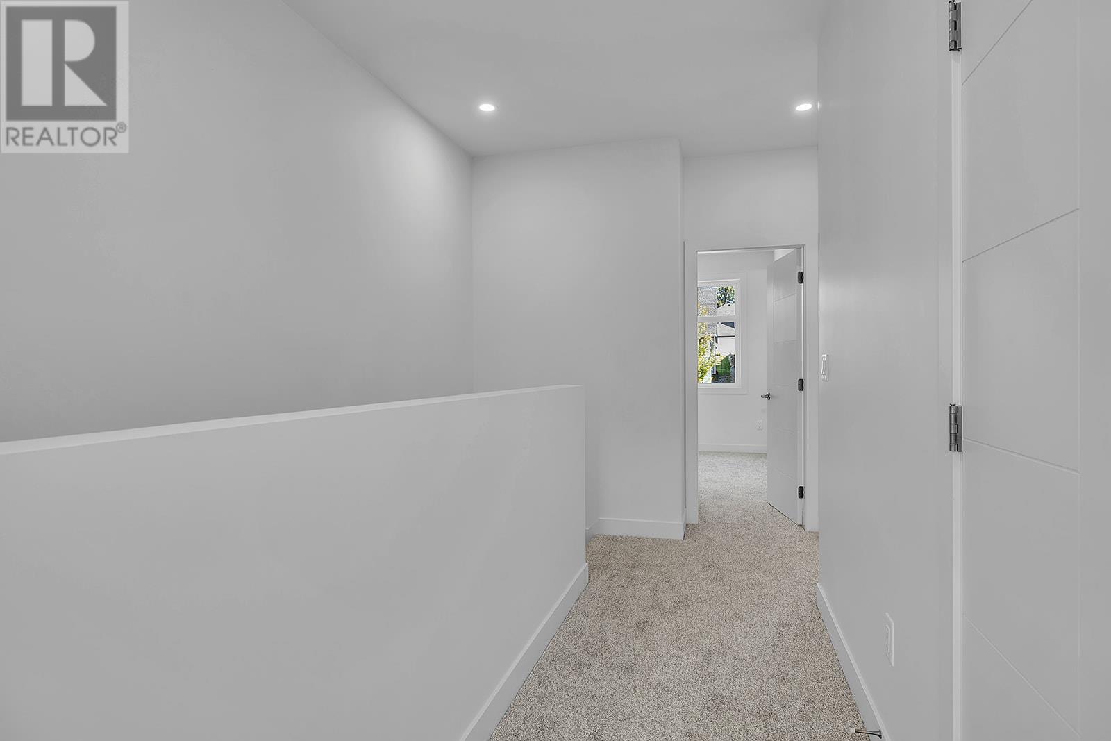 121 5300 Main Street, Kelowna