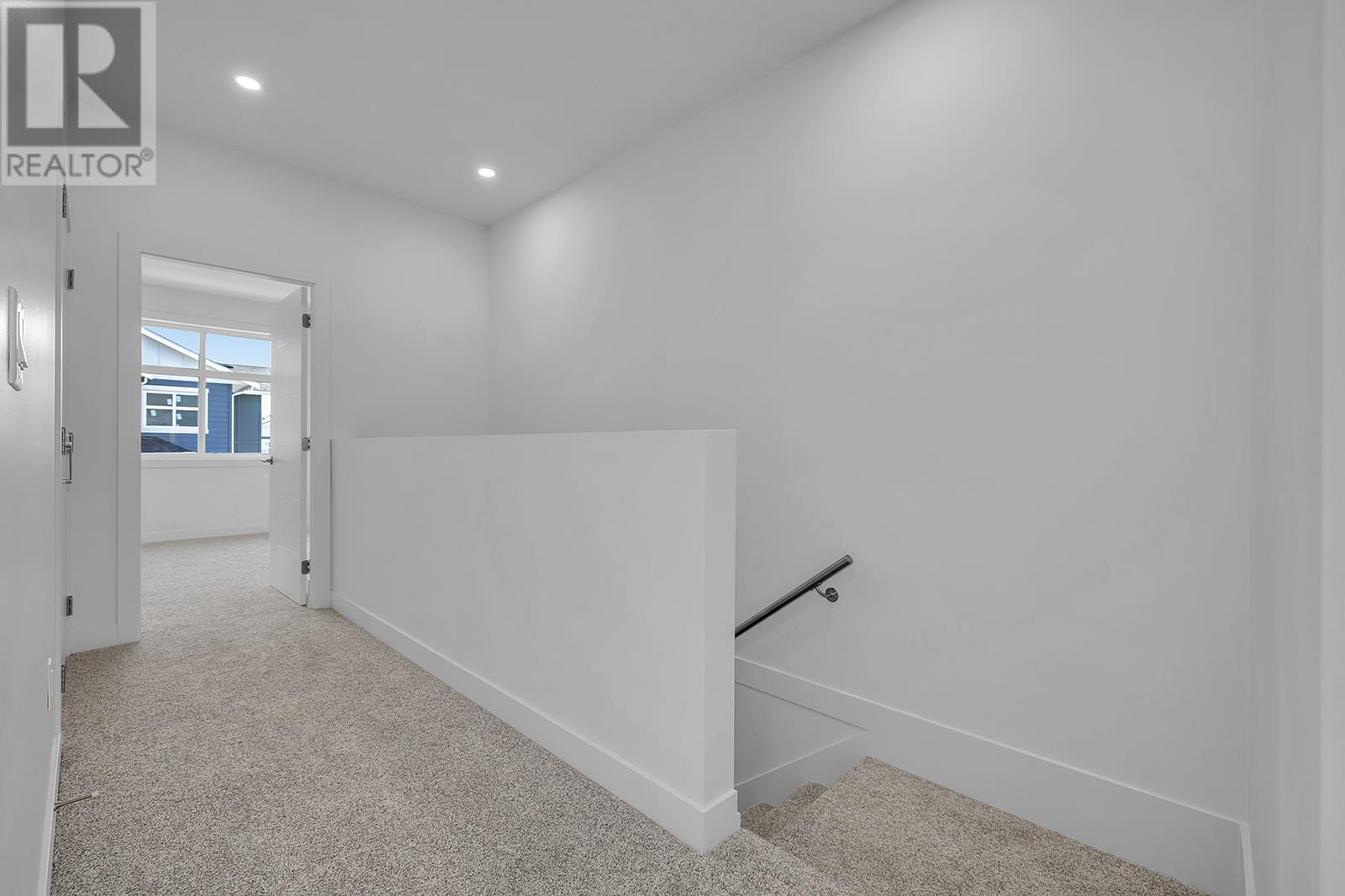 121 5300 Main Street, Kelowna