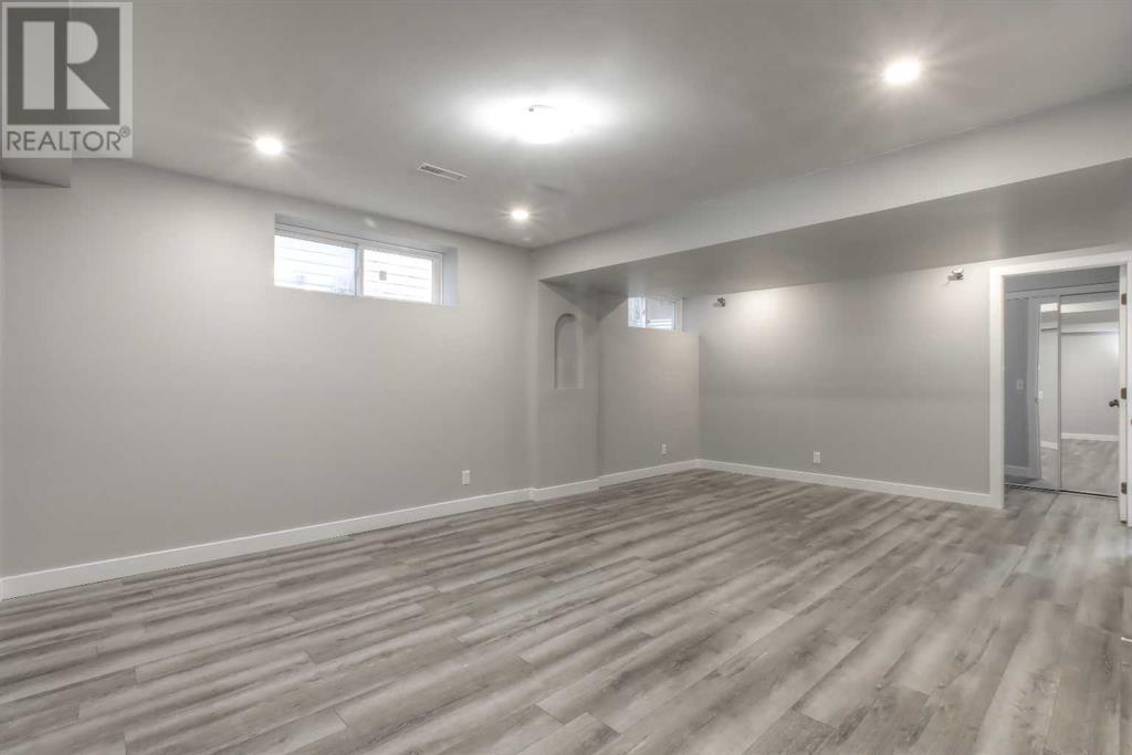 206 Bridlewood Court SW, Calgary, Alberta