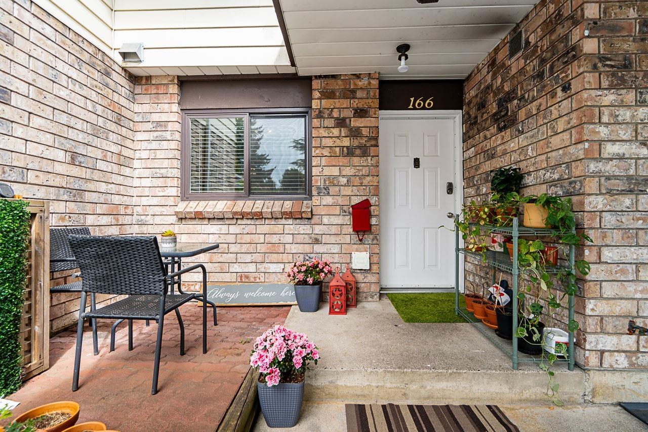 Photo 3 of 166 7486 138 Street, Surrey BC