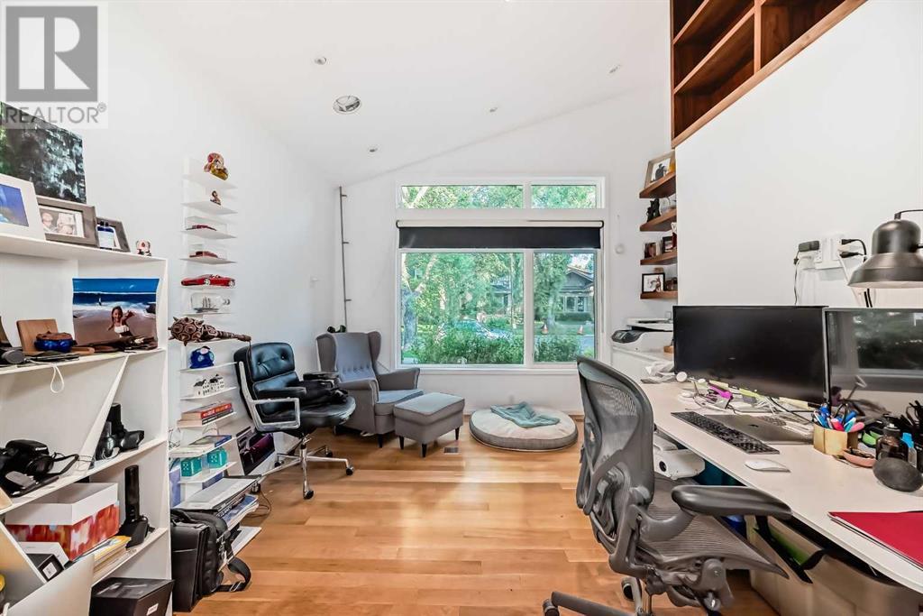 Single Family House for Sale in  Riverdale Avenue SW Elbow Park Calgary 