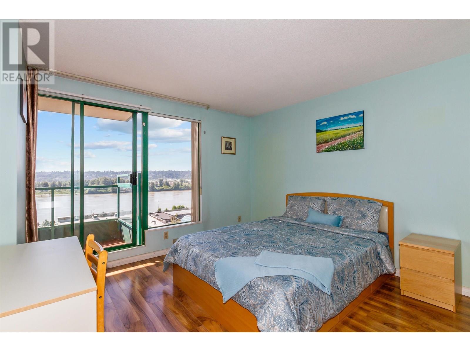 Photo 4 of 501 410 Carnarvon Street, New Westminster BC