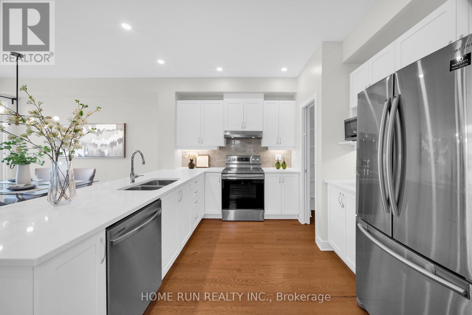 Photo 8 of 4946 Abbott Street, Ottawa ON