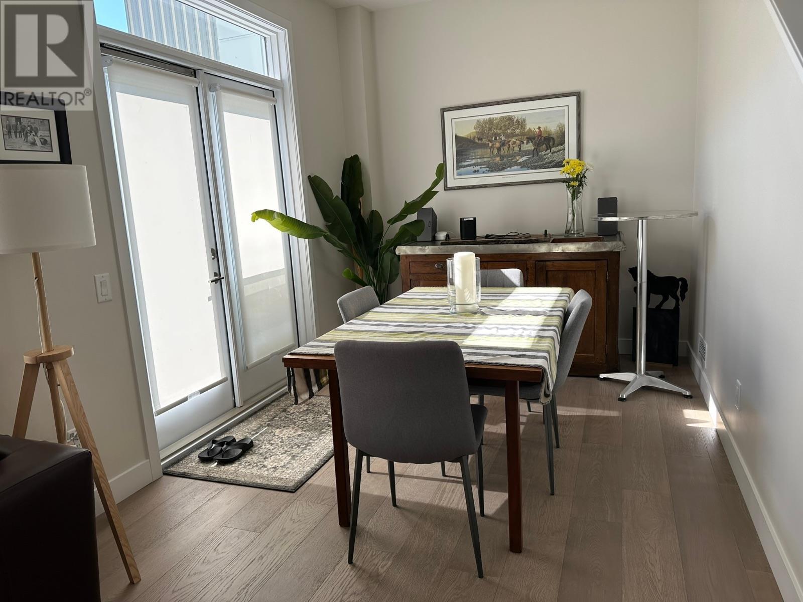 #21 3719 WOODSDALE - Image 13