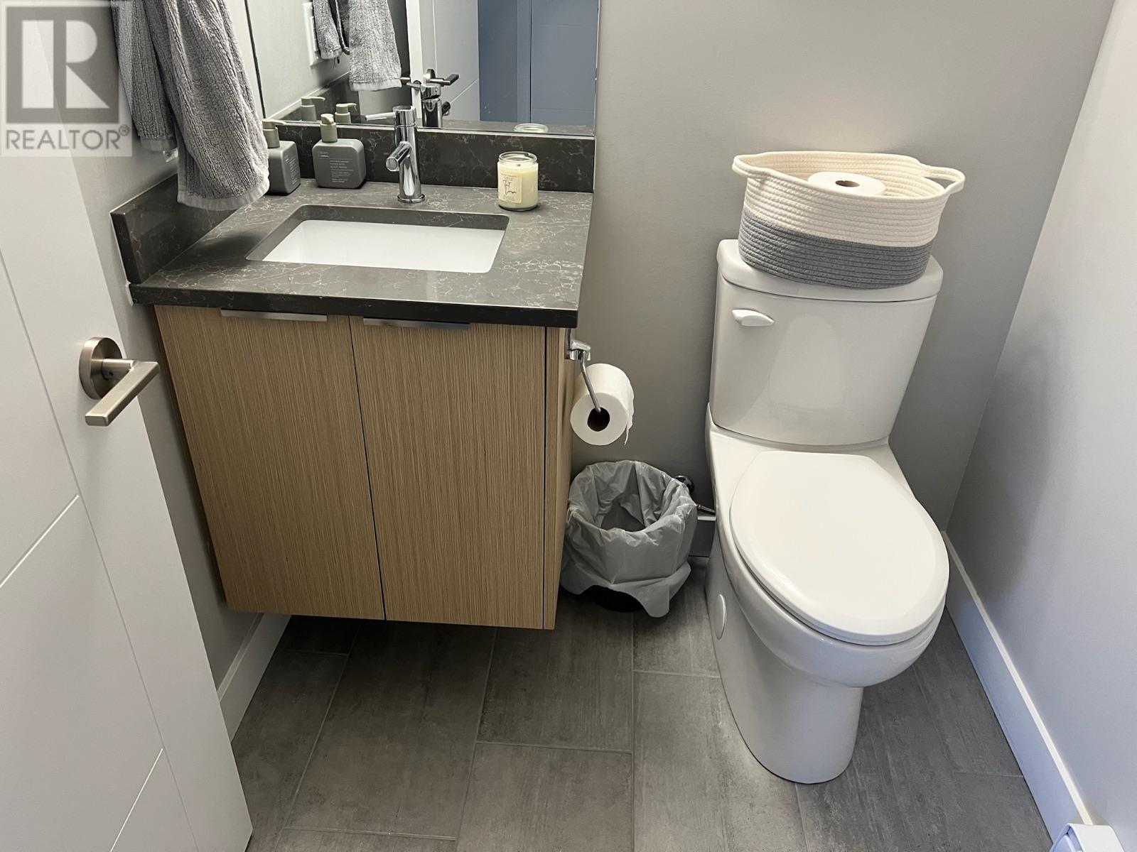 #21 3719 WOODSDALE - Image 21