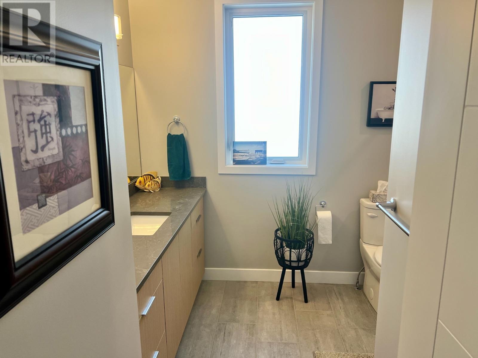 #21 3719 WOODSDALE - Image 33