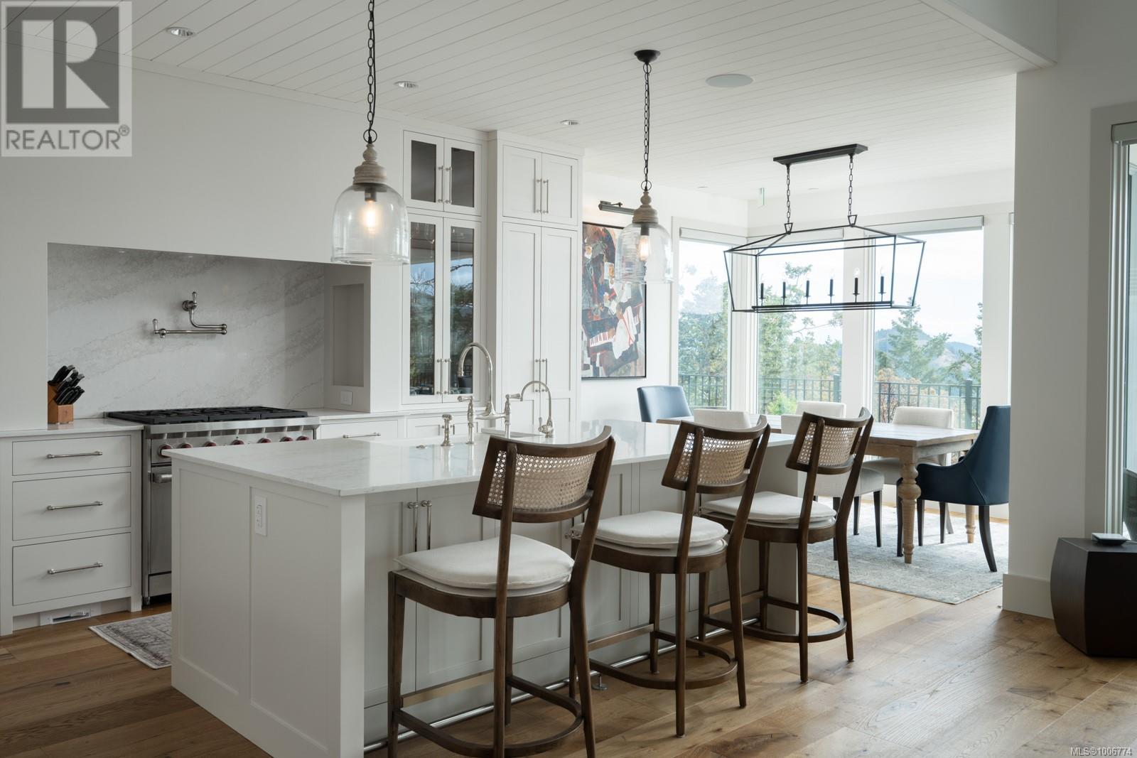 Photo 11 of 2053 Pinehurst Terr, Langford BC