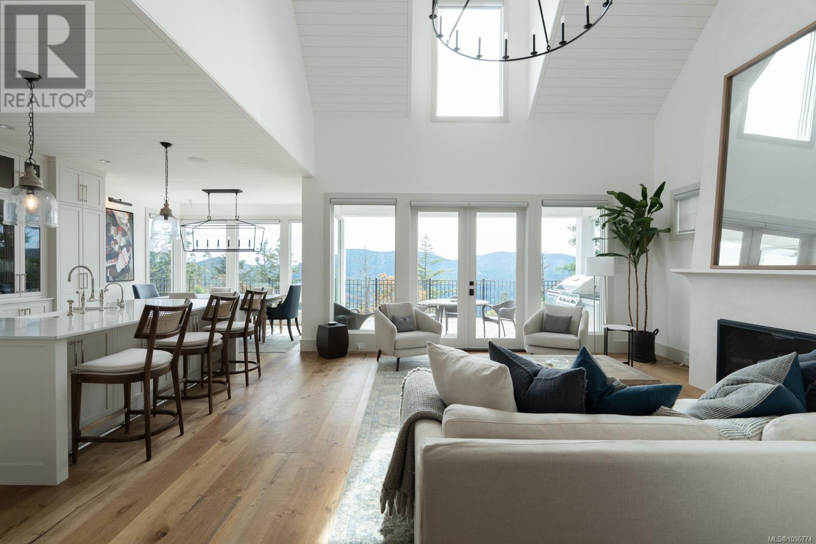 Photo 7 of 2053 Pinehurst Terr, Langford BC