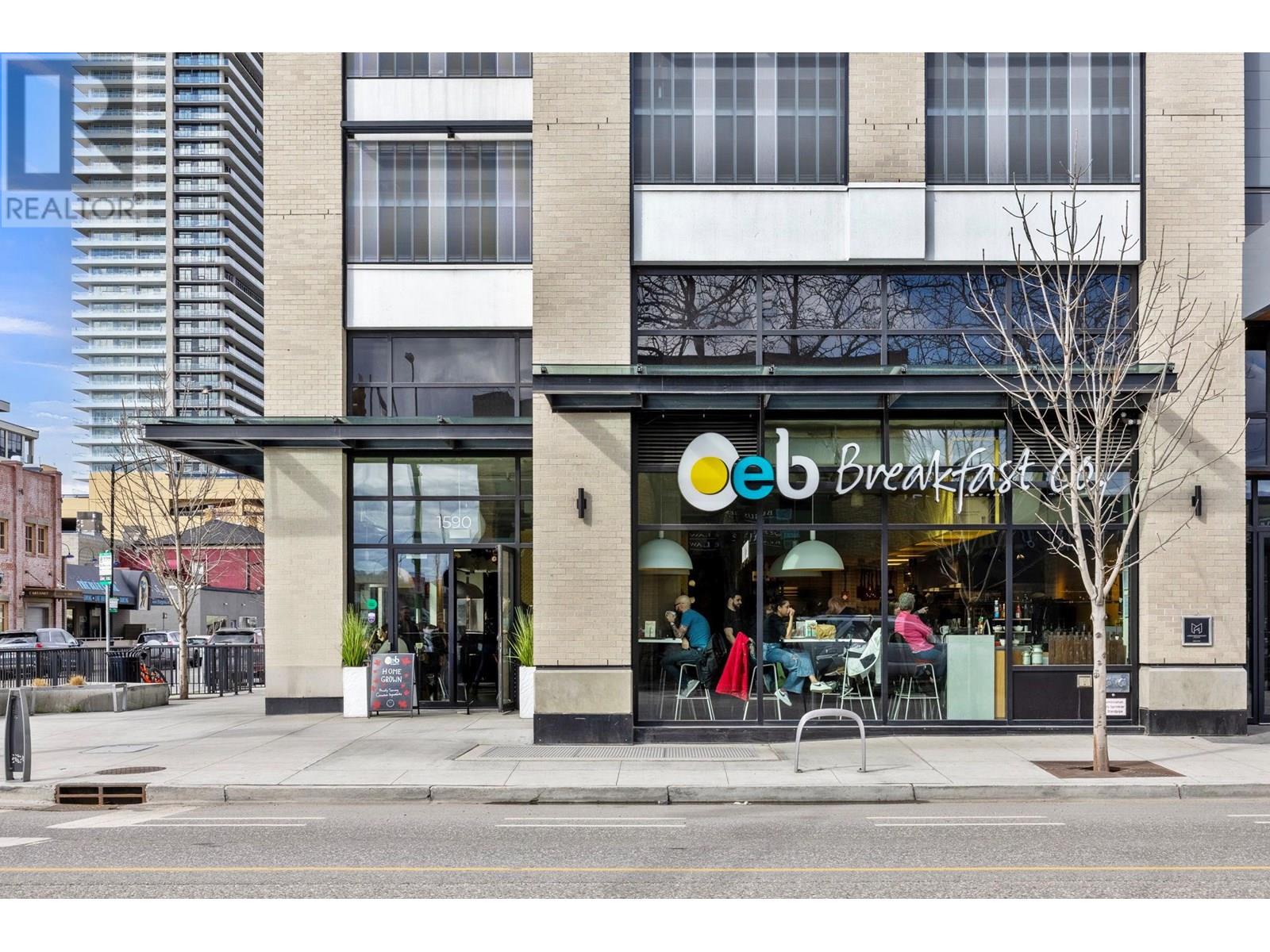 701 1588 Ellis Street, Kelowna
