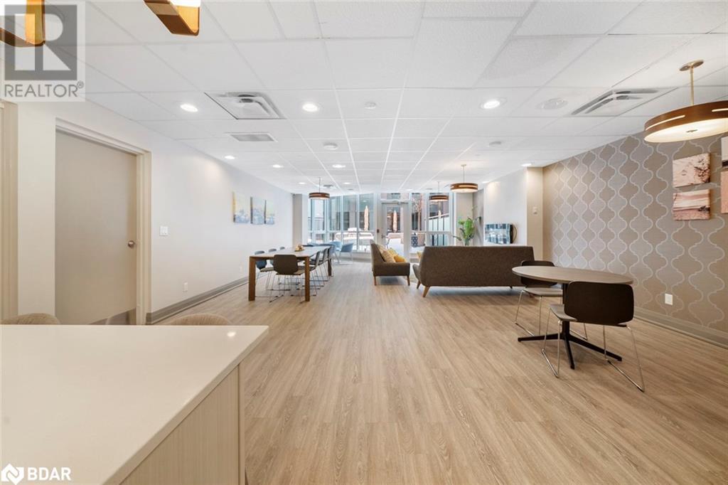 Photo 13 of 111 Worsley Street Unit 302, Barrie ON
