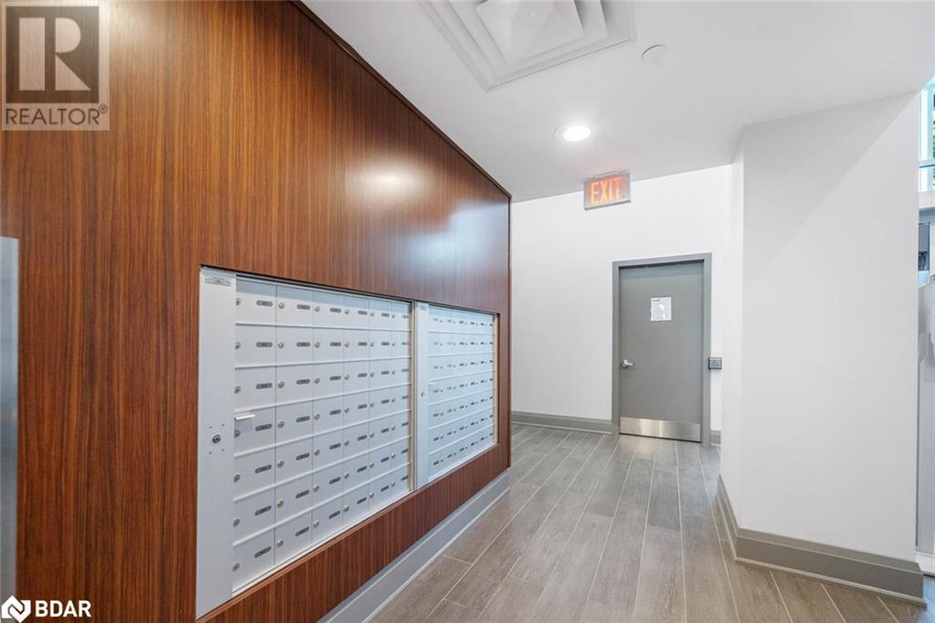 Photo 12 of 111 Worsley Street Unit 302, Barrie ON