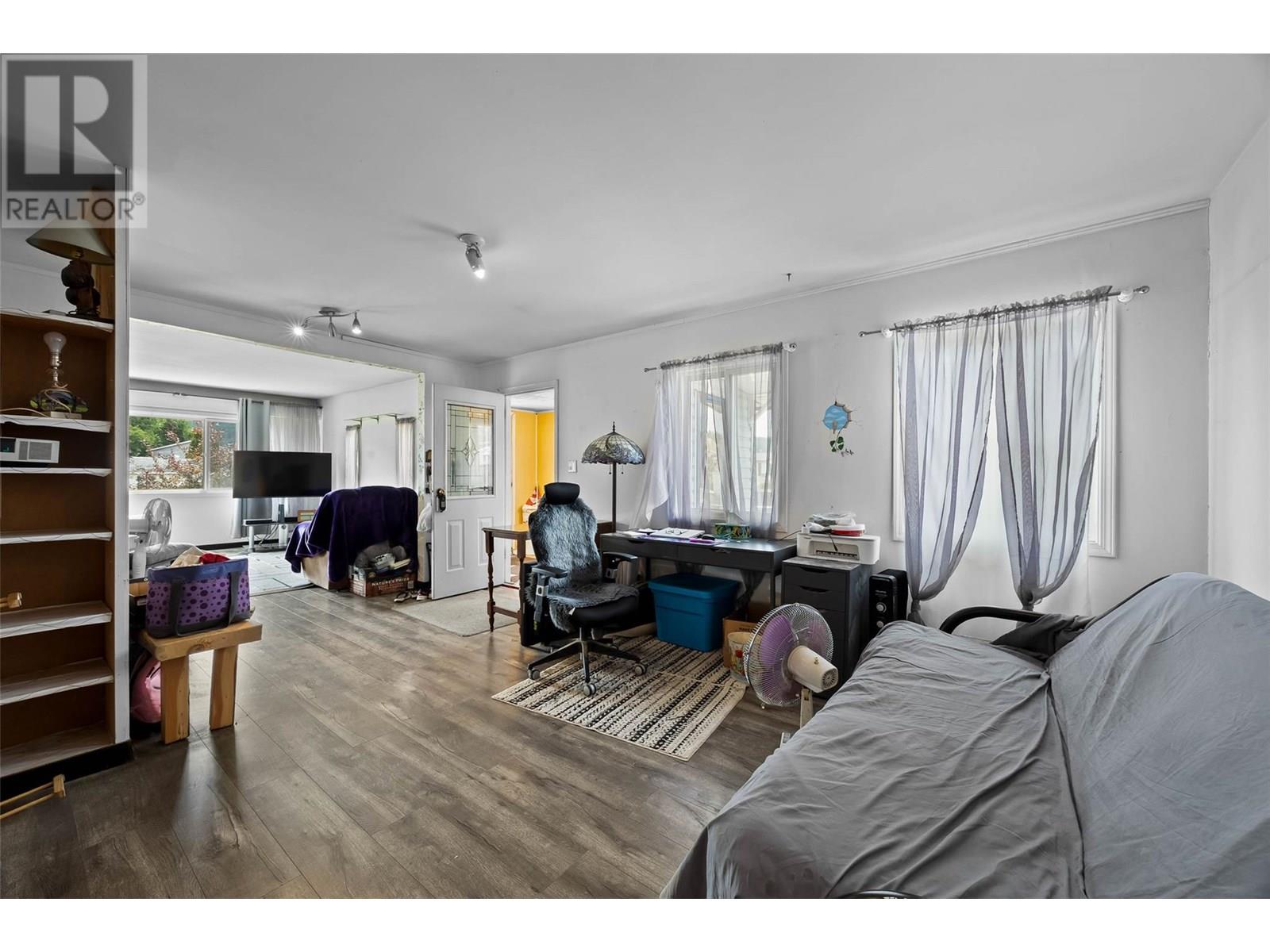 4933 Anker Road - 6