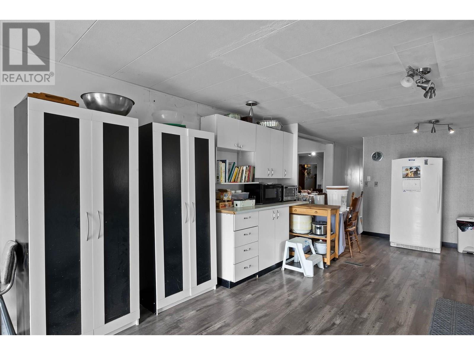 4933 Anker Road - 10