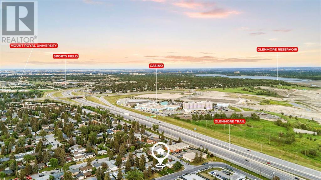 Single Family House Bungalow for Sale in  th Street SW Glamorgan Calgary 