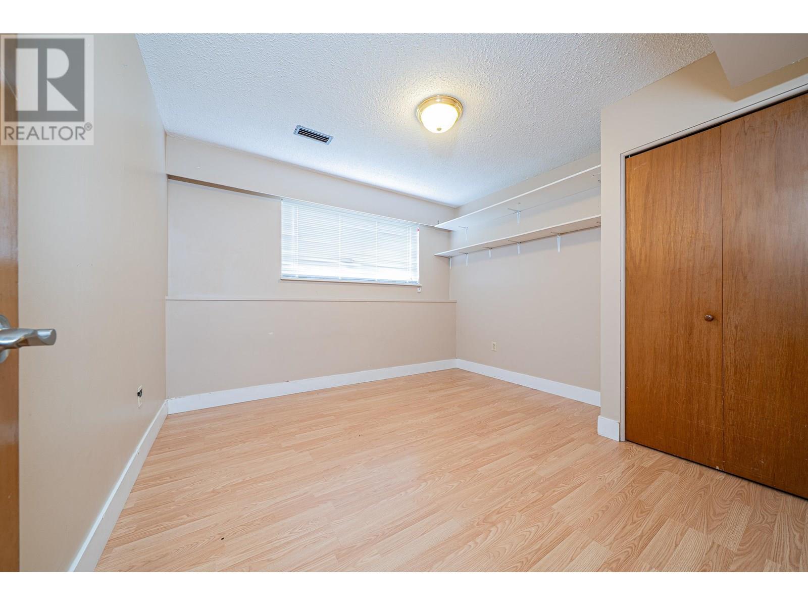6651 LOCHDALE STREET, Burnaby