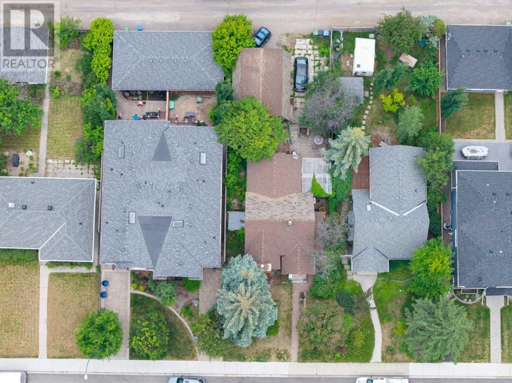 Single Family House for Sale in   Avenue SW South Calgary Calgary 