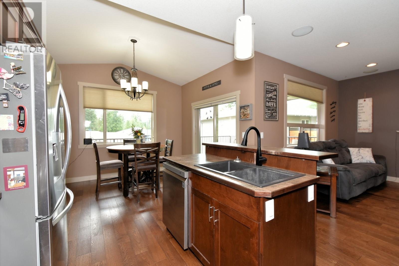 Photo 8 of 2592 Alpen Paradies Road Unit 56, Blind Bay BC