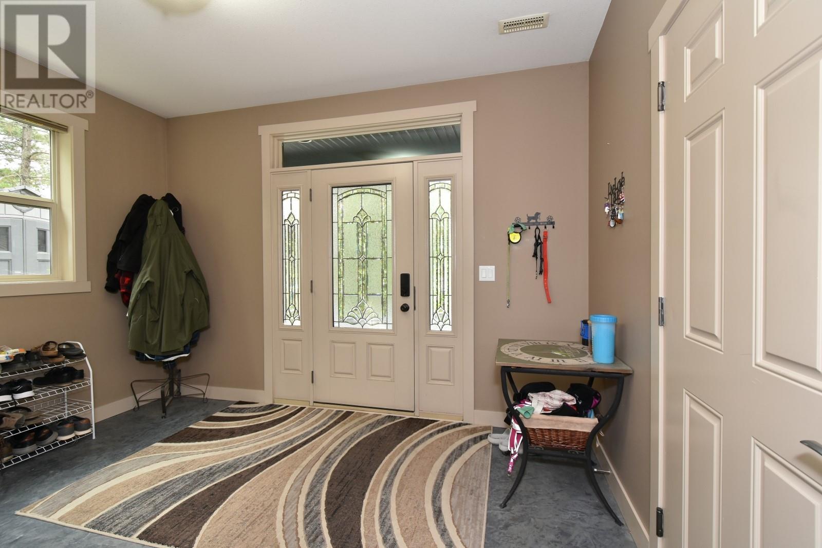 Photo 2 of 2592 Alpen Paradies Road Unit 56, Blind Bay BC