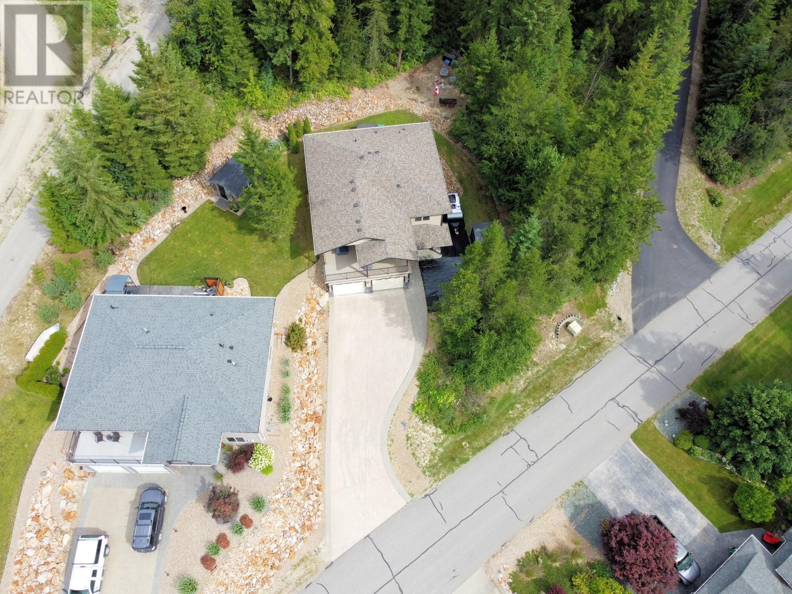 Photo 4 of 2592 Alpen Paradies Road Unit 56, Blind Bay BC