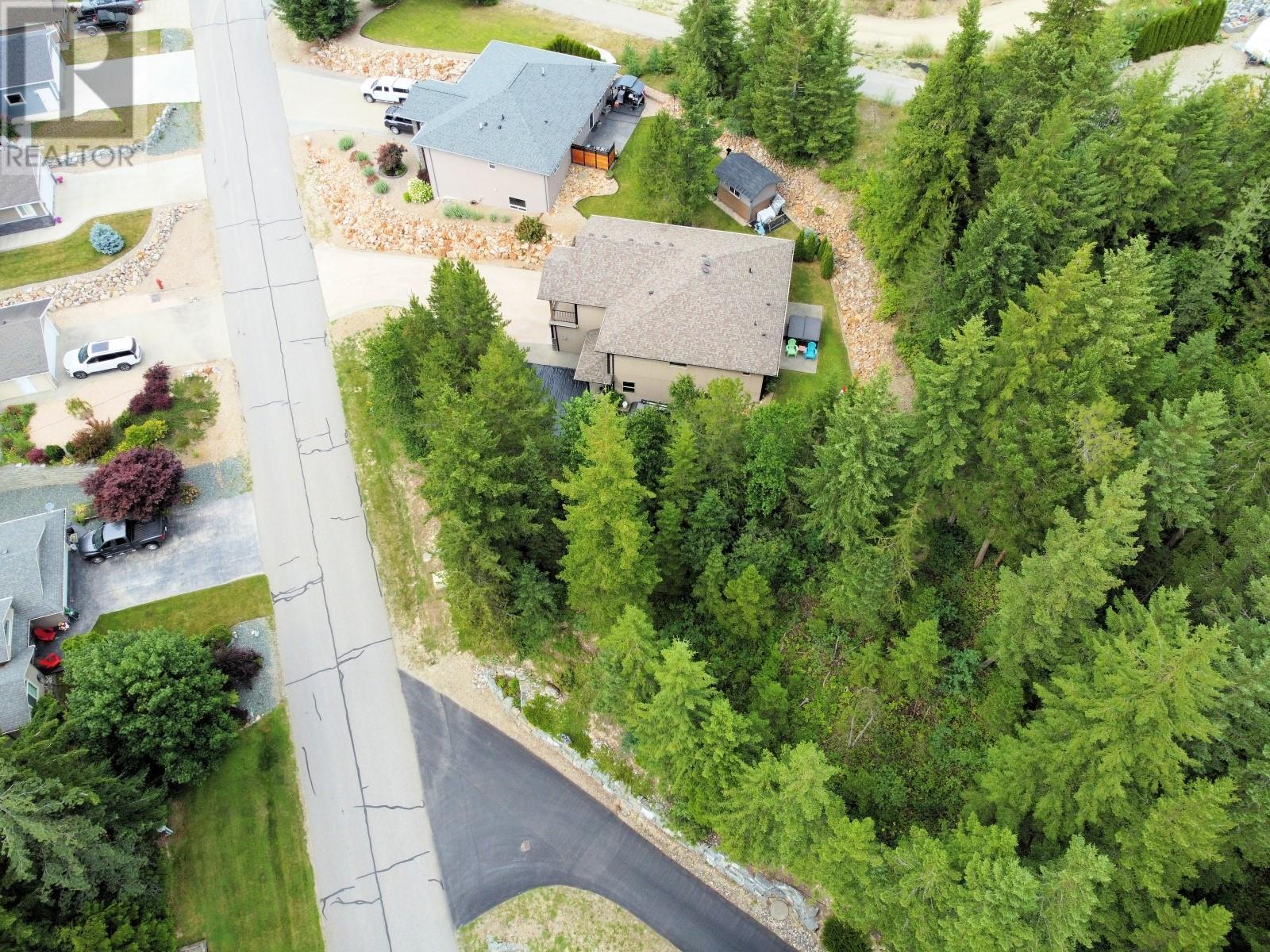 Photo 30 of 2592 Alpen Paradies Road Unit 56, Blind Bay BC