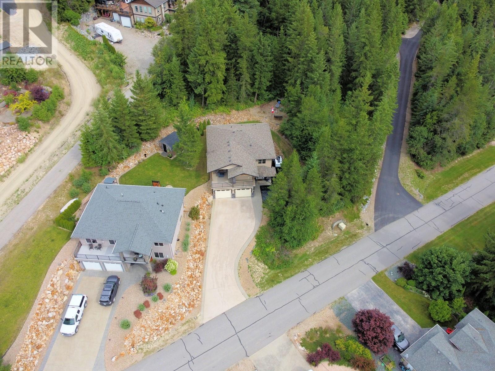 Photo 16 of 2592 Alpen Paradies Road Unit 56, Blind Bay BC