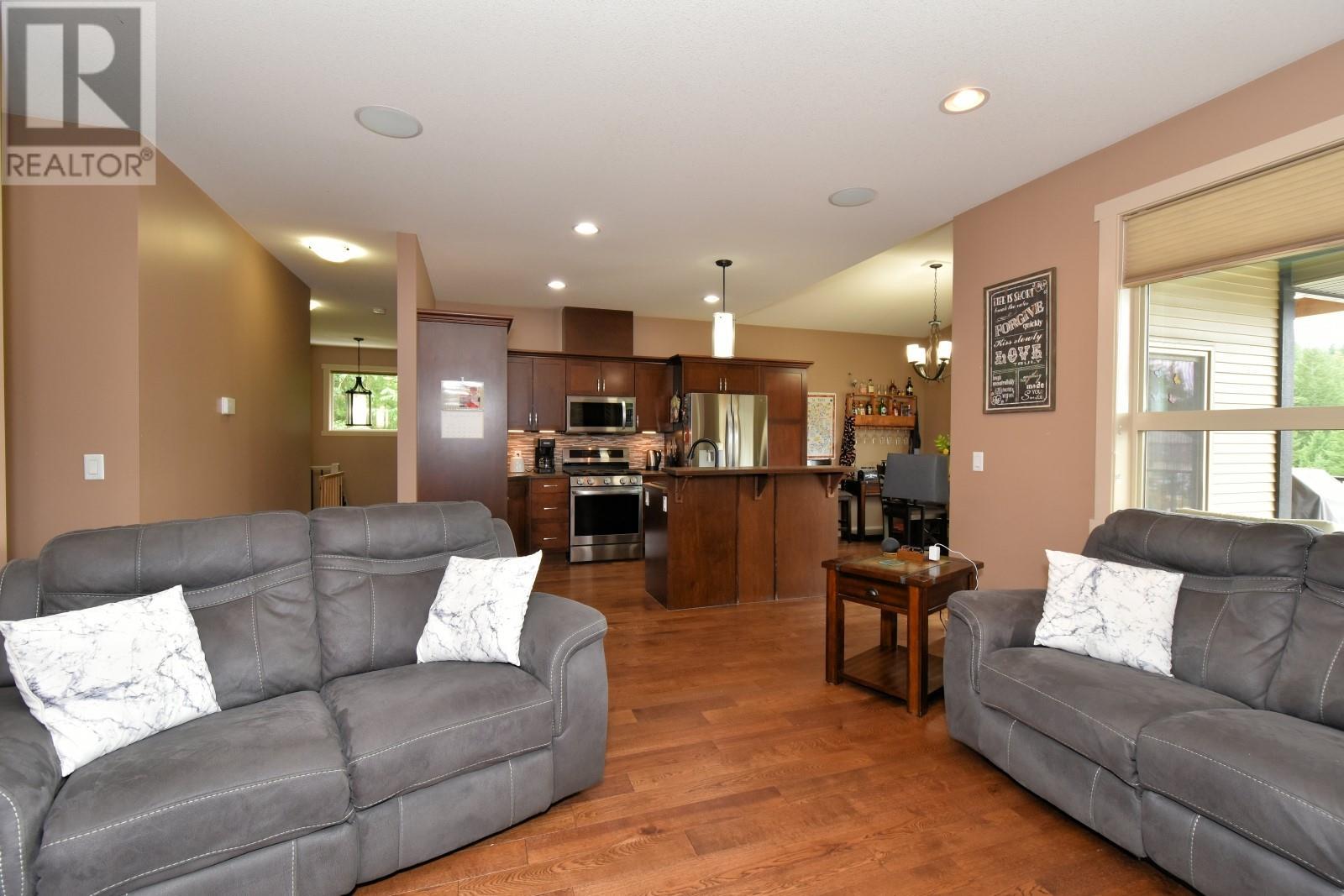 Photo 33 of 2592 Alpen Paradies Road Unit 56, Blind Bay BC
