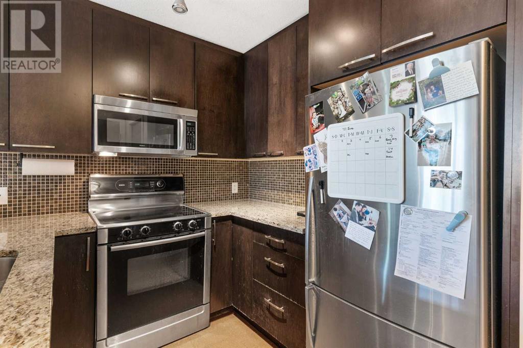Single Family House for Sale in    Avenue SW Mission Calgary 