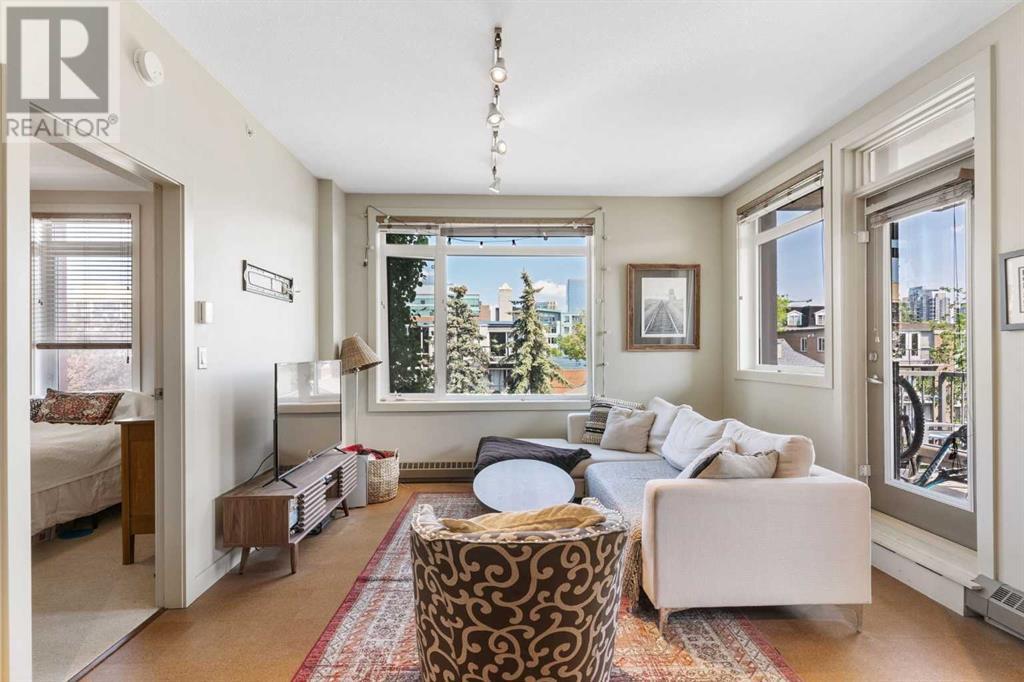 Single Family House for Sale in    Avenue SW Mission Calgary 