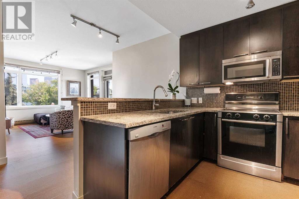 Single Family House for Sale in    Avenue SW Mission Calgary 