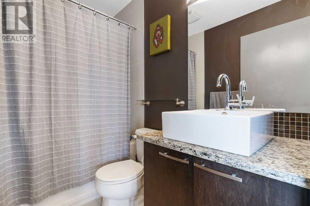 Single Family House for Sale in    Avenue SW Mission Calgary 