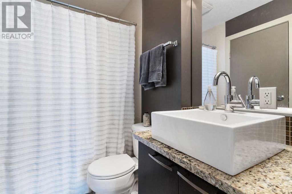 Single Family House for Sale in    Avenue SW Mission Calgary 