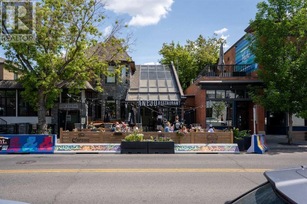 Single Family House for Sale in    Avenue SW Mission Calgary 